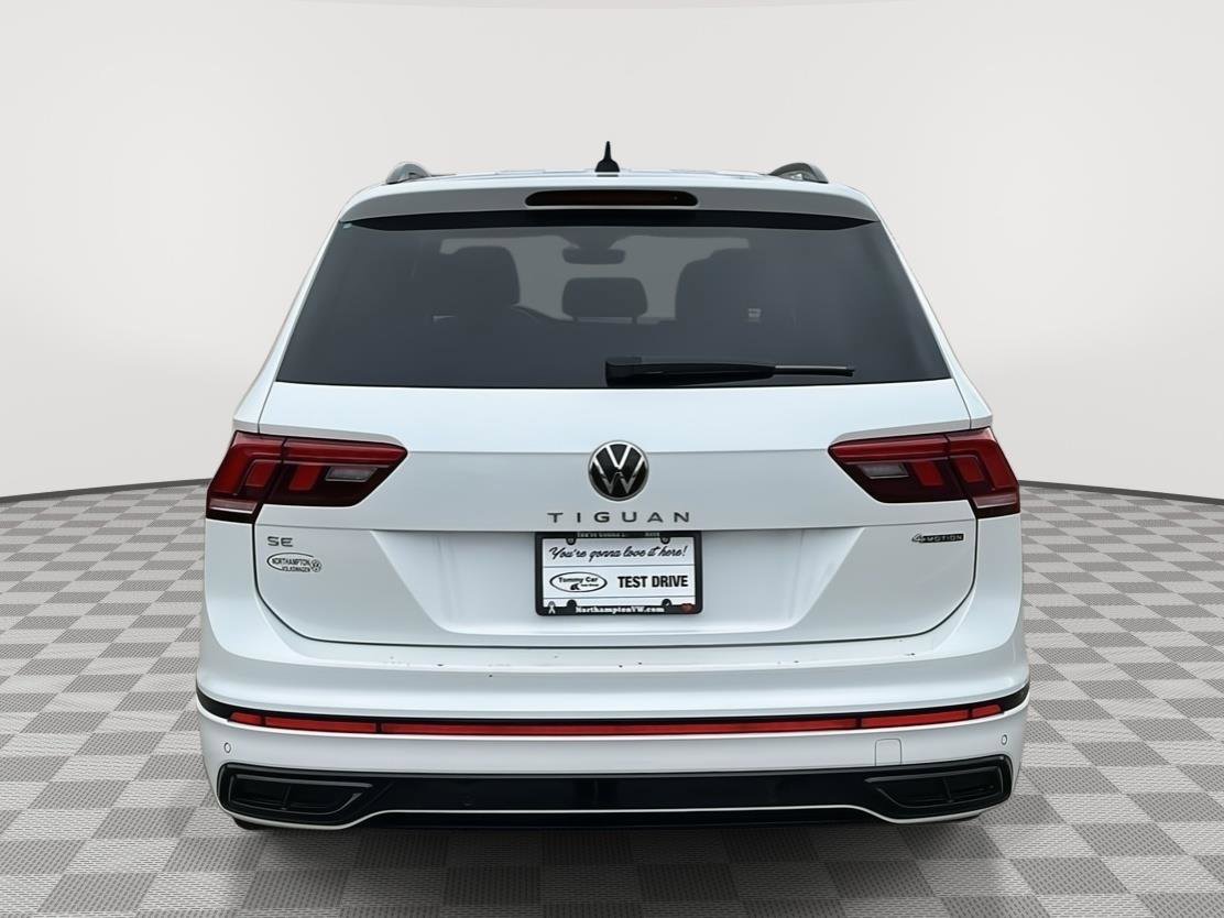 Certified 2023 Volkswagen Tiguan SE R-Line AWD/4WD image 5