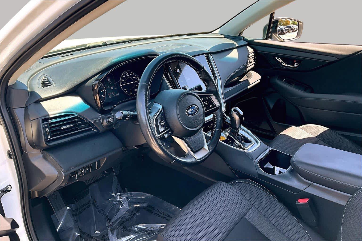 Used 2022 Subaru Outback Premium AWD/4WD image 17