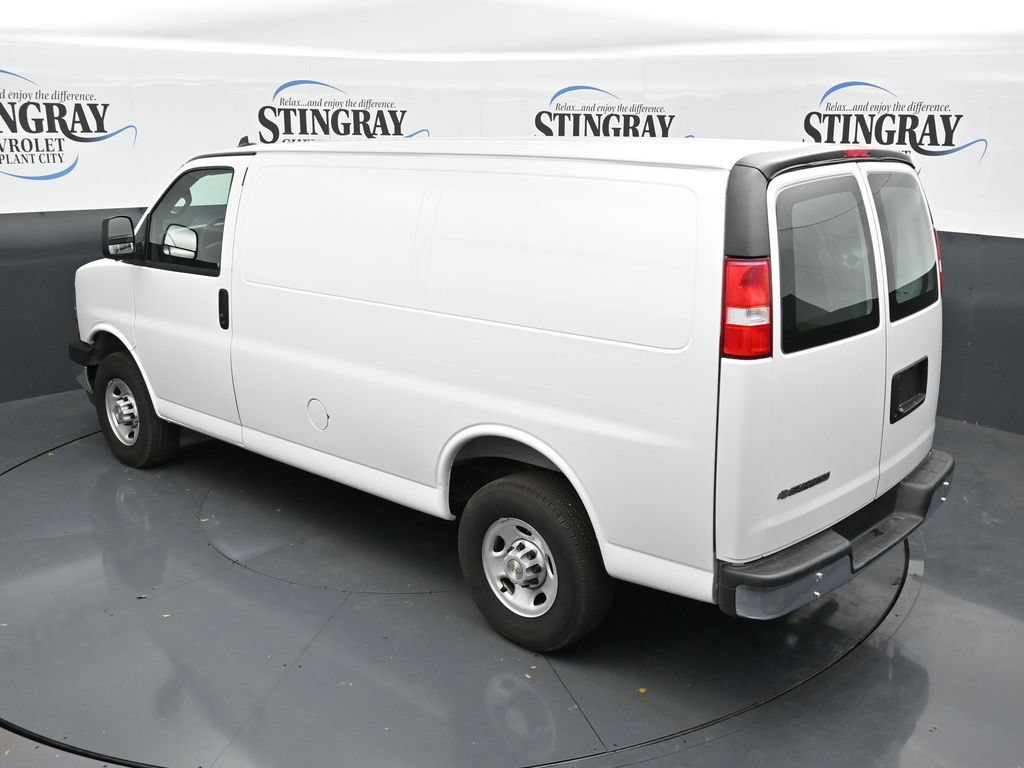 Certified 2025 Chevrolet Express 2500 w/ Driver Convenience Package RWD image 22