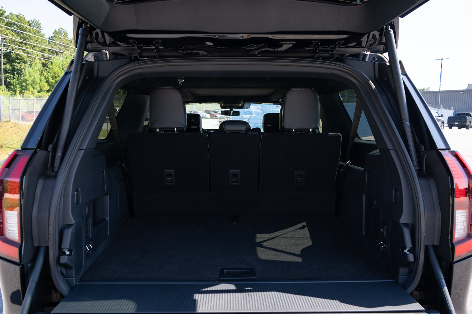 New 2027 Ford Expedition Max Platinum w/ Stealth Performance Package AWD/4WD image 16