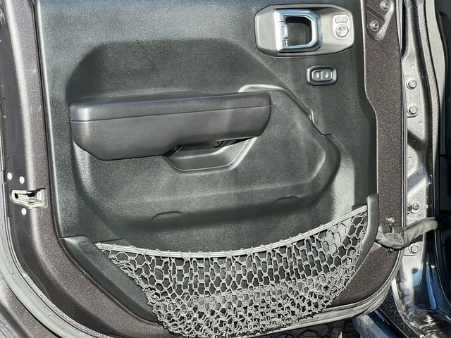 Used 2020 Jeep Wrangler Unlimited Rubicon w/ Uconnect 4C Nav & Sound Group image 15