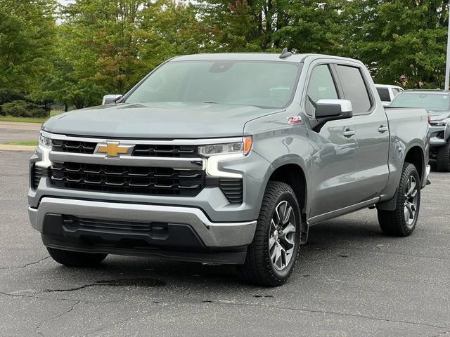 Used 2023 Chevrolet Silverado 1500 LT AWD/4WD image 43