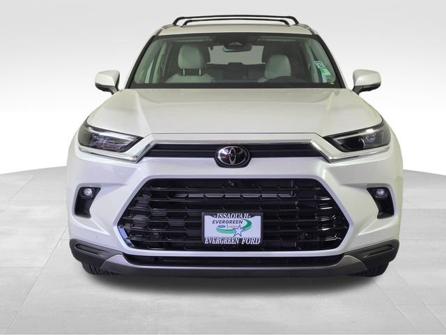 Used 2024 Toyota Grand Highlander AWD Hybrid image 2