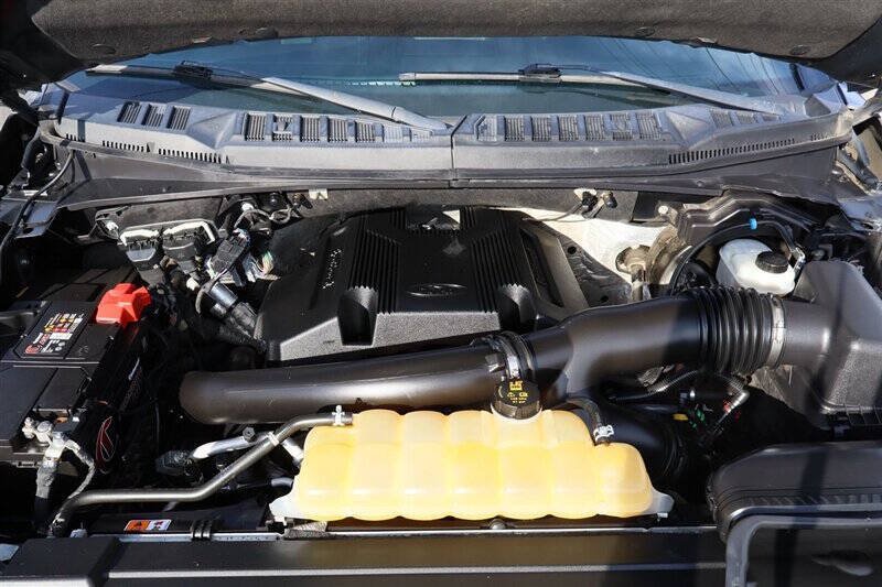 Used 2018 Ford F150 Lariat w/ Equipment Group 501A Mid AWD/4WD image 10