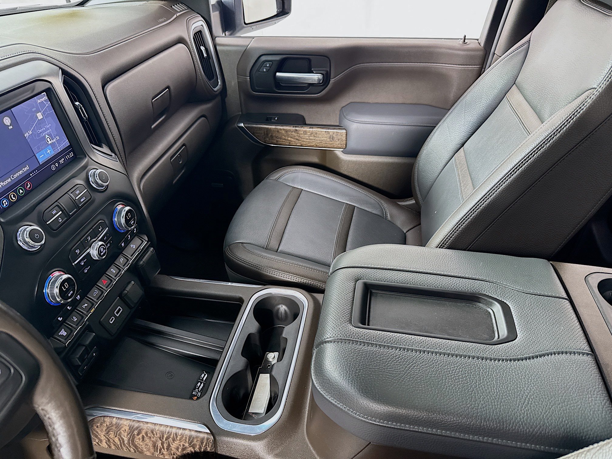 Used 2021 GMC Sierra 2500 Denali w/ Denali Ultimate Package AWD/4WD image 26