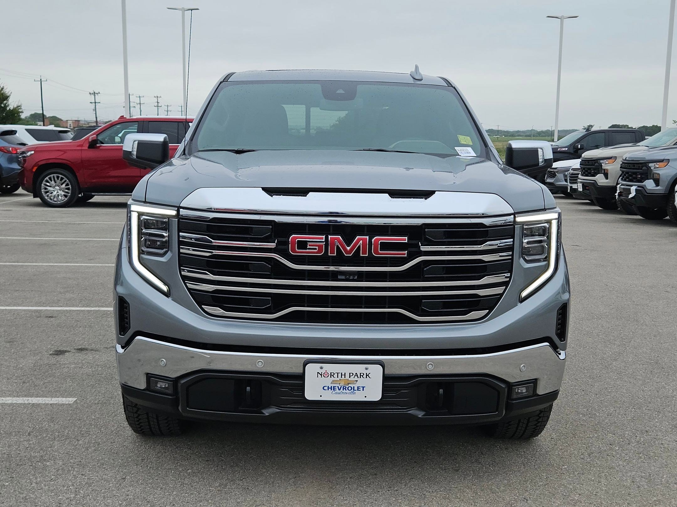 Used 2025 GMC Sierra 1500 SLT RWD image 8