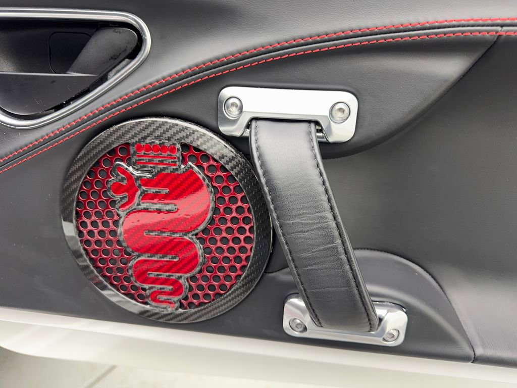 Used 2018 Alfa Romeo 4C Base image 34