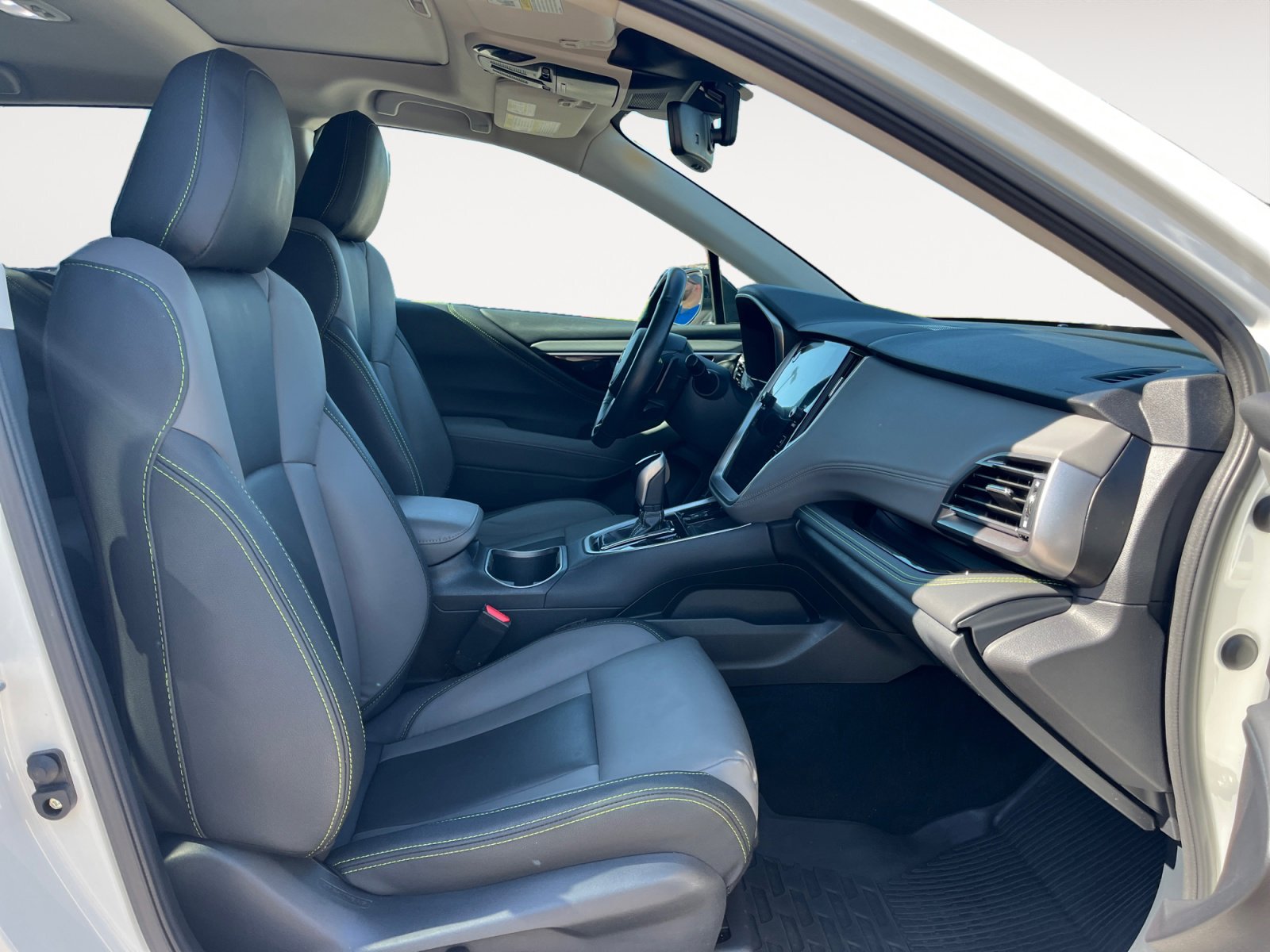 Certified 2025 Subaru Outback Onyx Edition XT w/ Tech Package 3 image 19