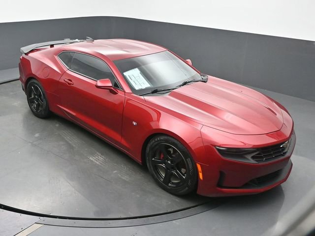 Used 2021 Chevrolet Camaro LT RWD image 40