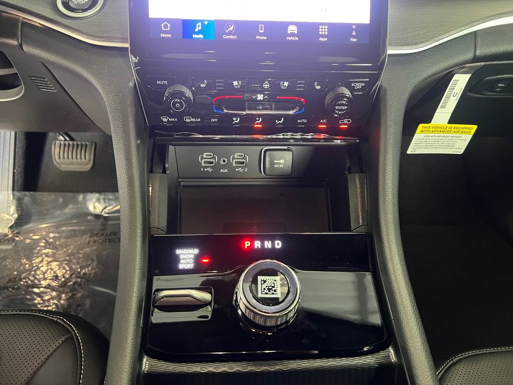 New 2025 Jeep Grand Cherokee Limited image 16