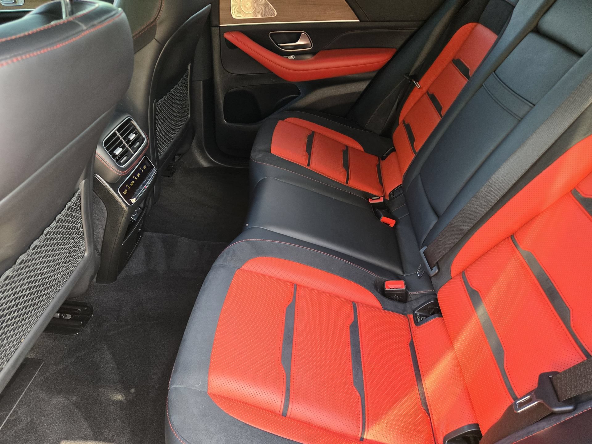 Used 2022 Mercedes-Benz GLE 53 AMG 4MATIC Coupe image 30
