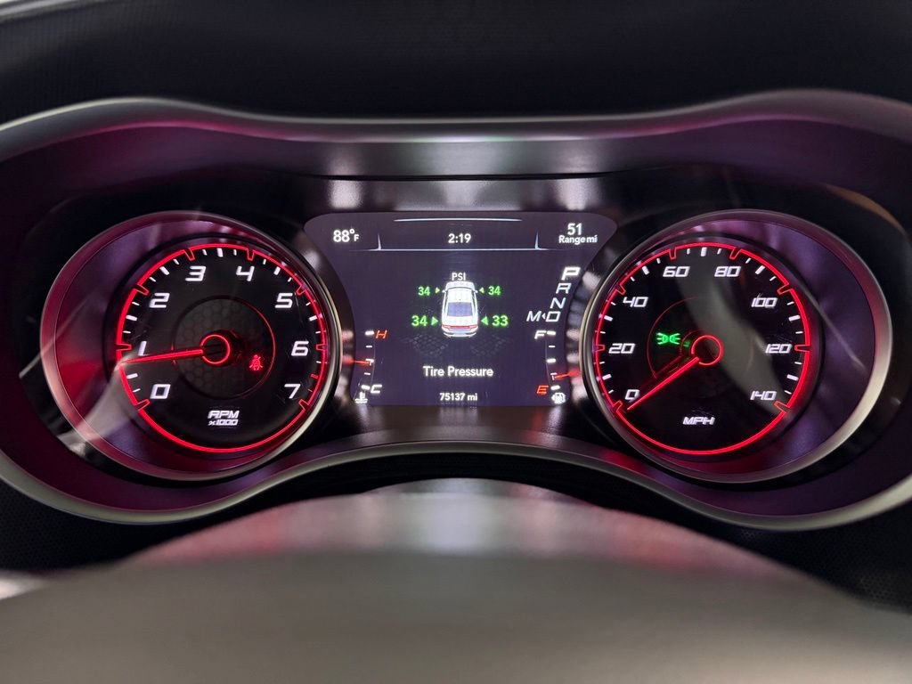 Used 2018 Dodge Charger SXT Plus w/ Beats Audio Group RWD image 6