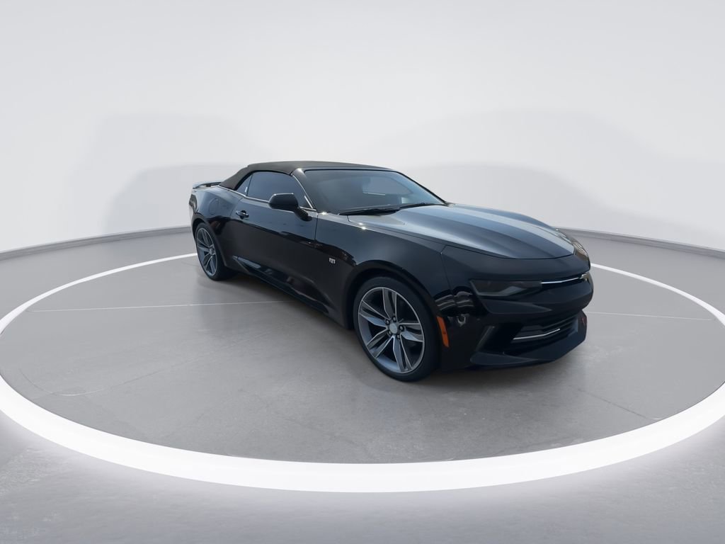 Used 2018 Chevrolet Camaro LT w/ RS Package RWD image 2
