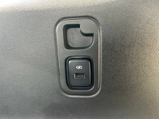 Used 2024 Chevrolet Traverse Premier w/ Redline Edition AWD/4WD image 46