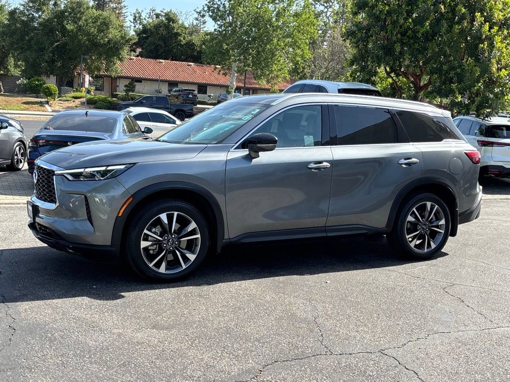 Certified 2023 INFINITI QX60 Luxe w/ Cargo Package image 8