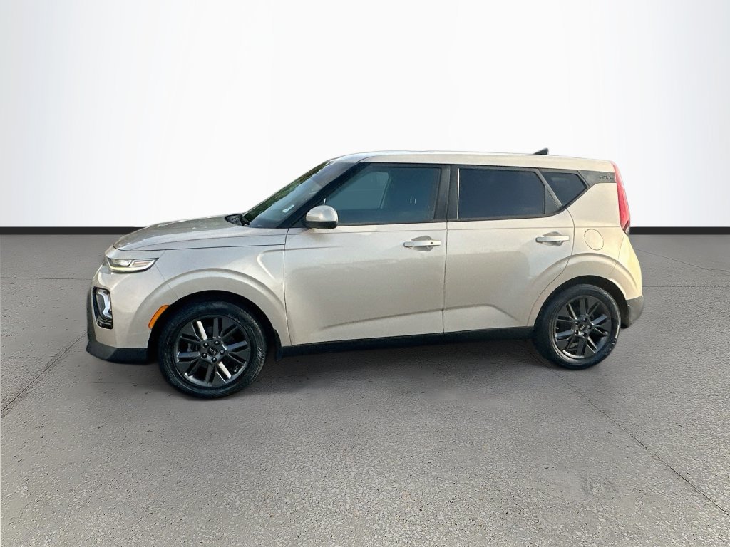 Used 2020 Kia Soul EX FWD image 4
