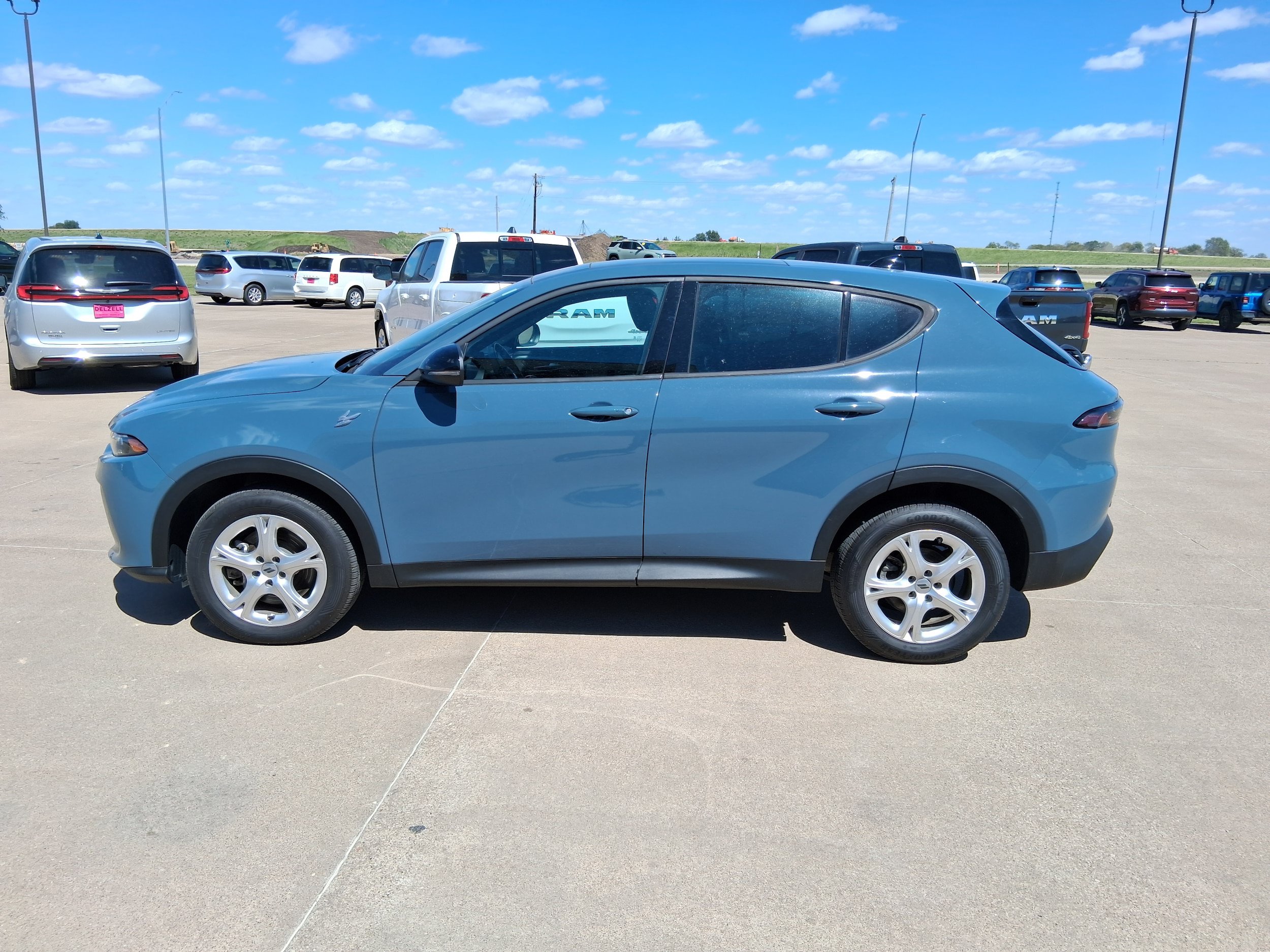 Used 2025 Dodge Hornet GT w/ GT Plus Package AWD/4WD image 5