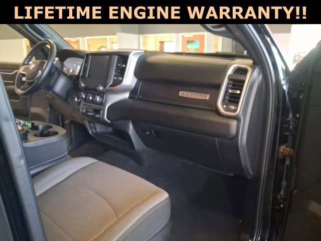 Used 2024 RAM 2500 Big Horn w/ Bed Utility Group image 27