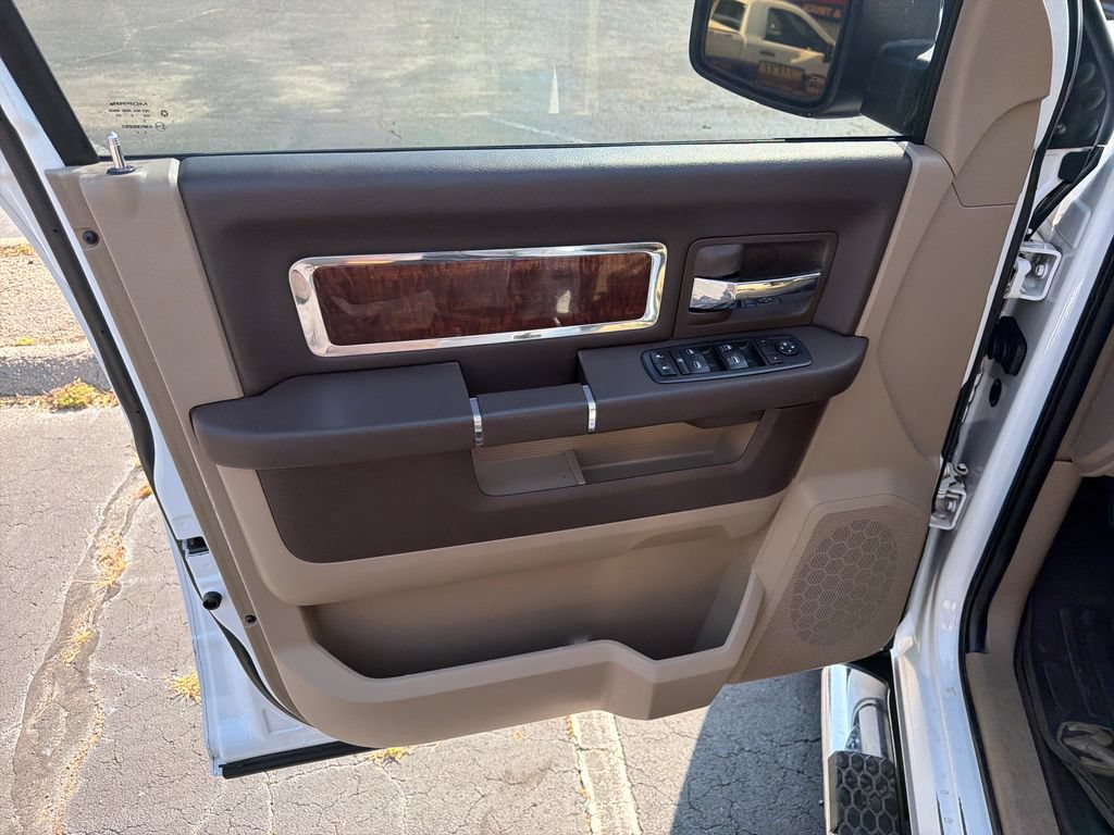 Used 2012 RAM 1500 Laramie AWD/4WD image 25