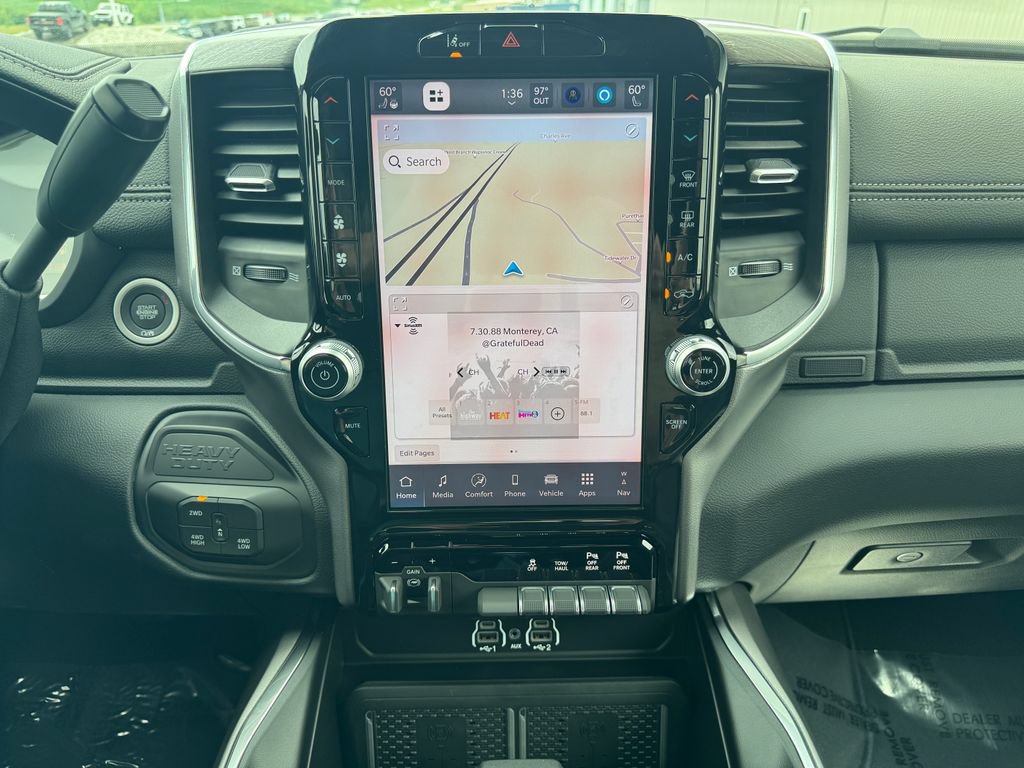 New 2026 RAM 2500 Laramie AWD/4WD image 29