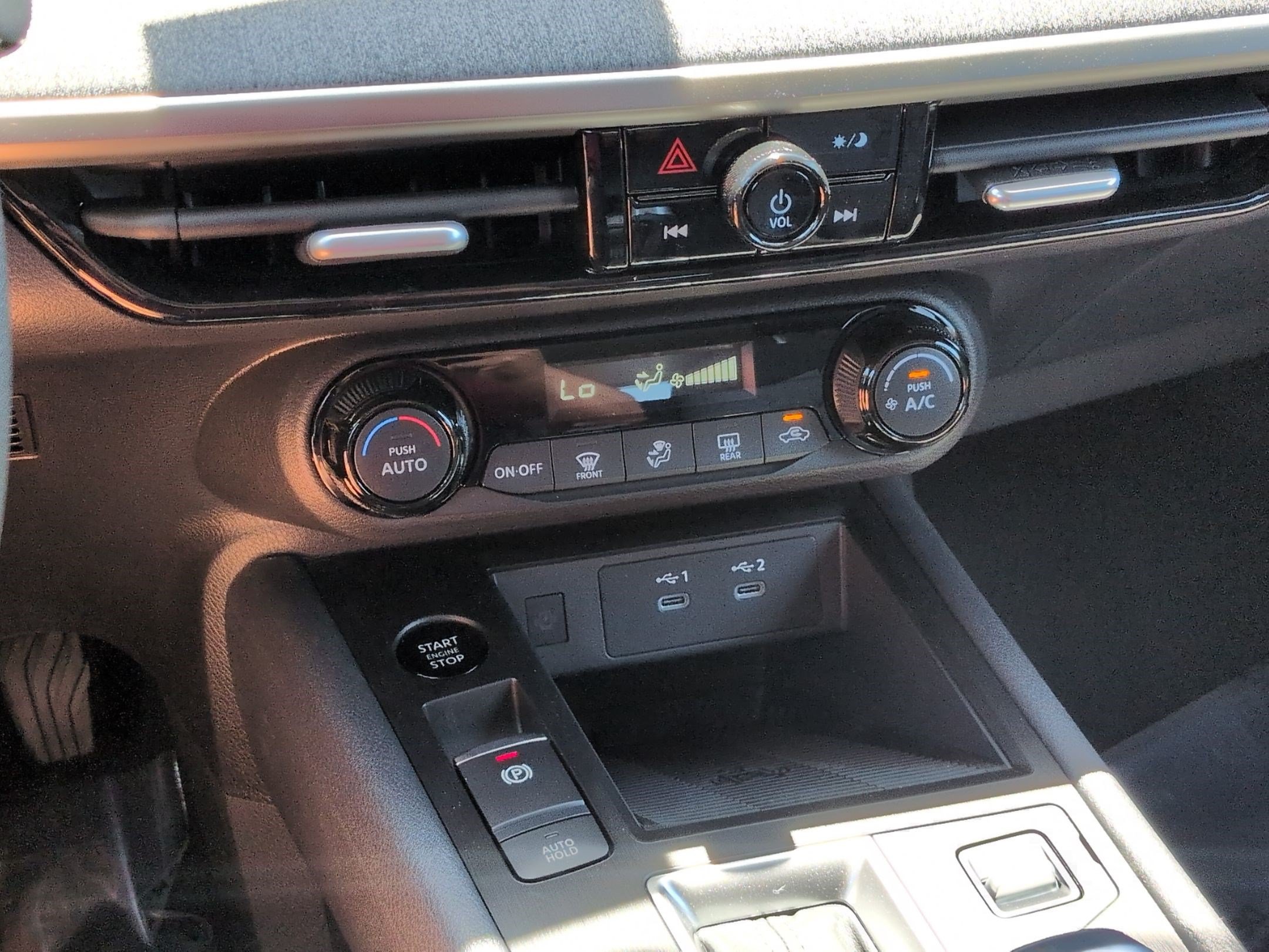 New 2026 Nissan Kicks SV FWD image 19