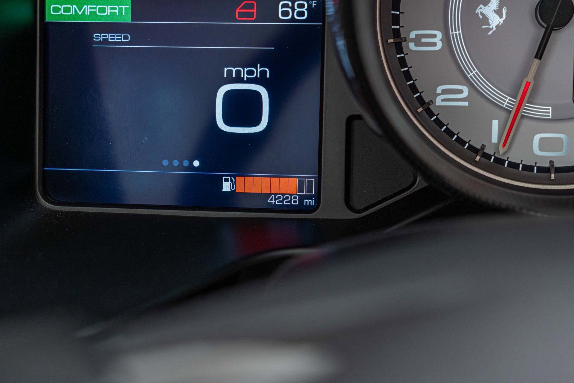 Certified 2020 Ferrari Portofino RWD image 7