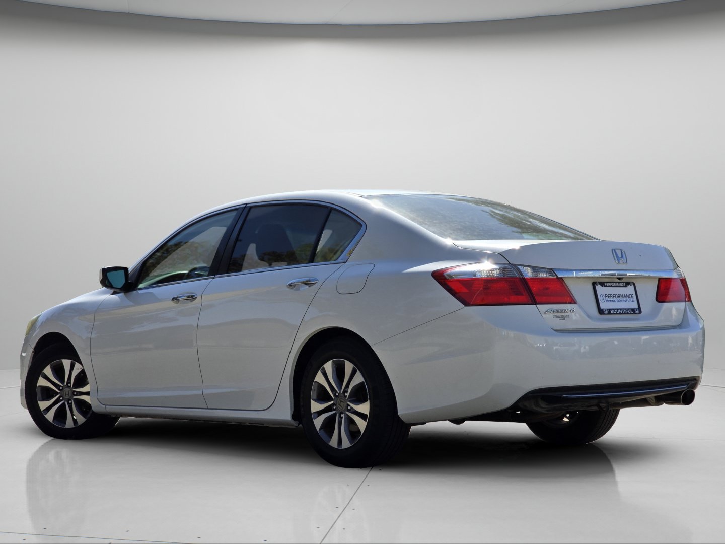 Used 2015 Honda Accord LX image 16