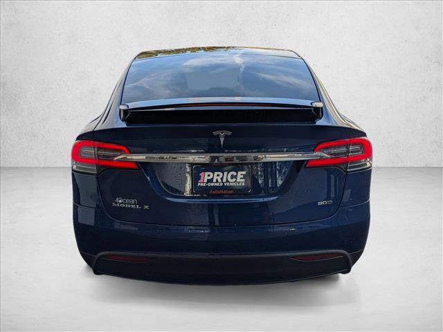 Used 2017 Tesla Model X 90D image 6