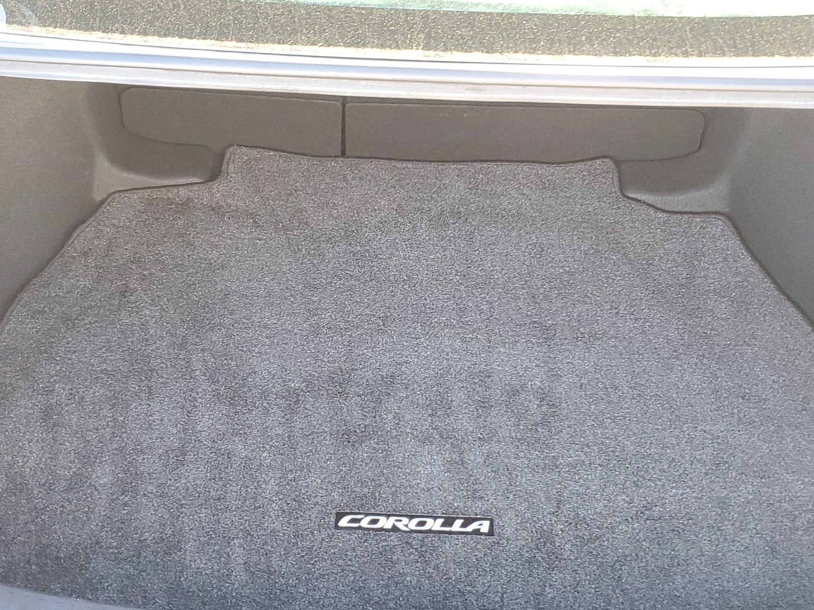Certified 2021 Toyota Corolla LE w/ Carpet Mat Package (TMS) image 9