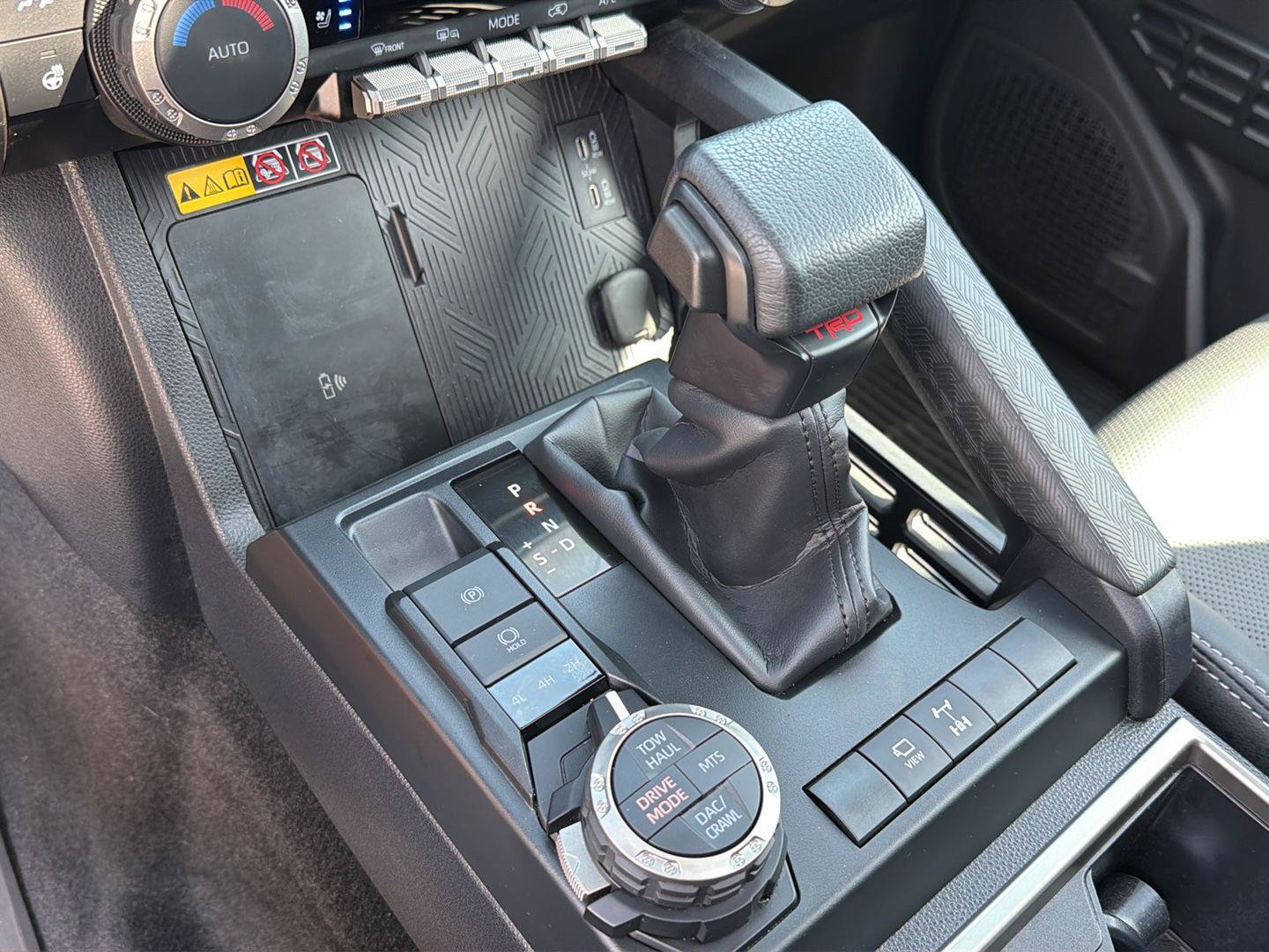 Used 2025 Toyota 4Runner TRD Off-Road Premium AWD/4WD image 29