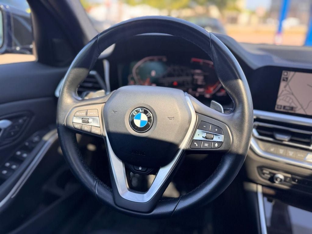 Used 2020 BMW 330i xDrive Sedan w/ Premium Package AWD/4WD image 26