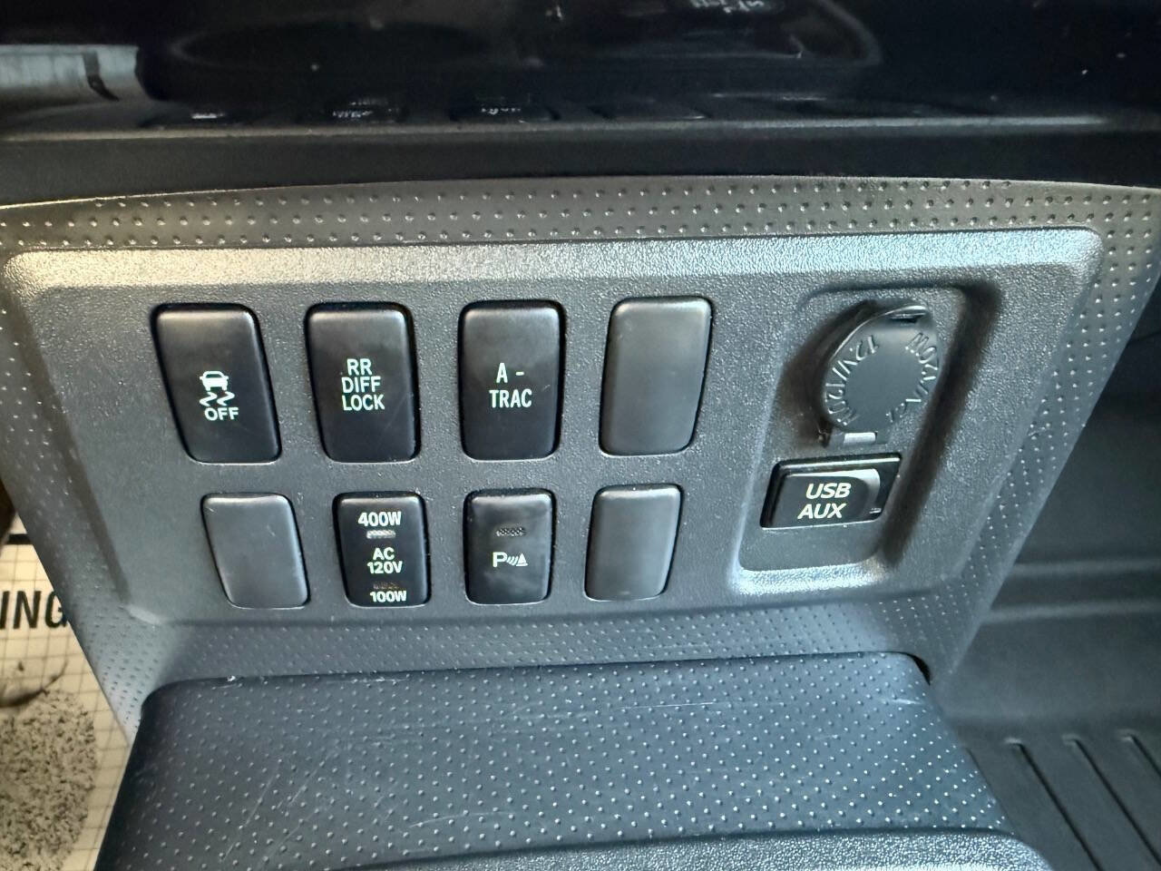 Used 2013 Toyota FJ Cruiser 4WD w/ Upgrade Pkg image 22