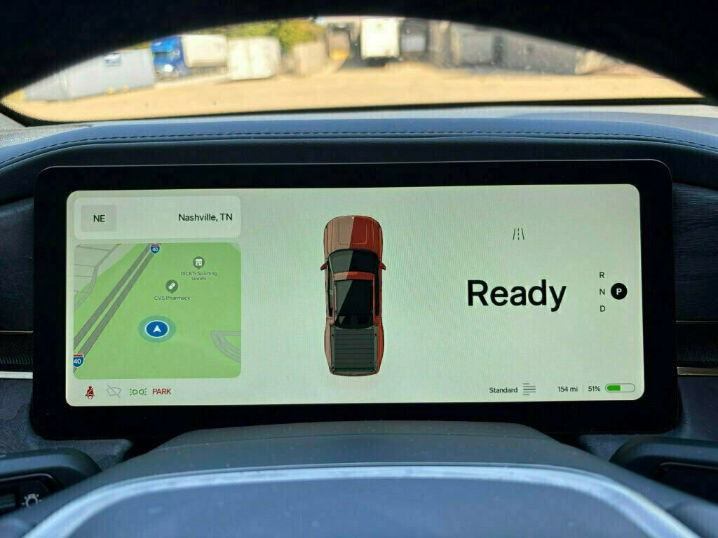 Used 2022 Rivian R1T Launch Edition image 35