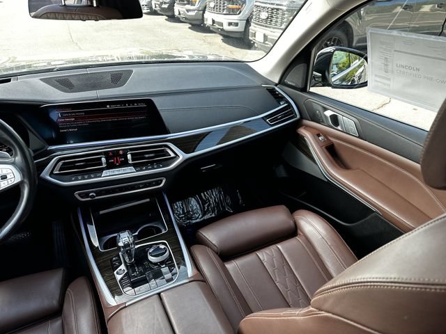 Used 2021 BMW X7 xDrive40i w/ Executive Package AWD/4WD image 17