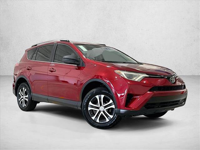 Used 2018 Toyota RAV4 LE image 12