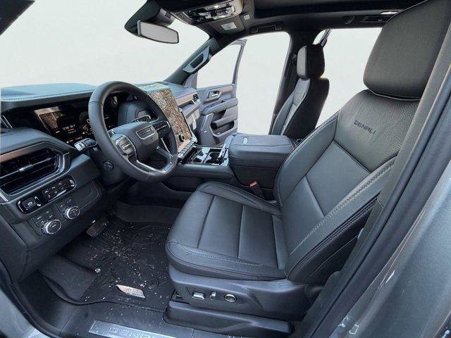 New 2026 GMC Yukon XL Denali w/ Sun & Power Step Package image 7