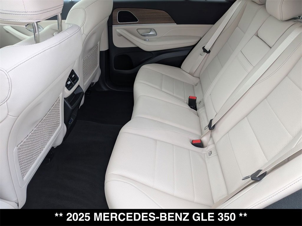 Certified 2025 Mercedes-Benz GLE 350 4MATIC image 4