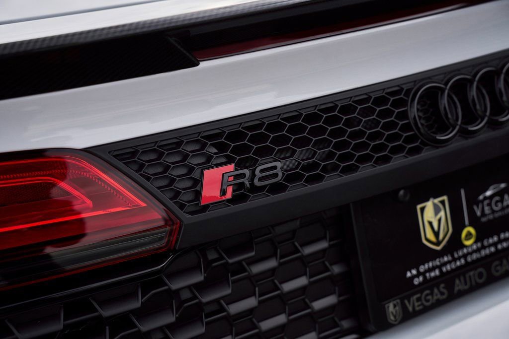 Used 2021 Audi R8 V10 performance image 17