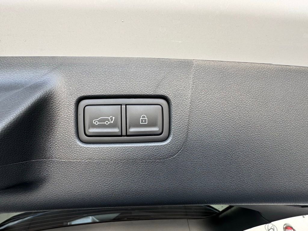 Used 2025 Hyundai Santa Fe Calligraphy AWD/4WD image 10