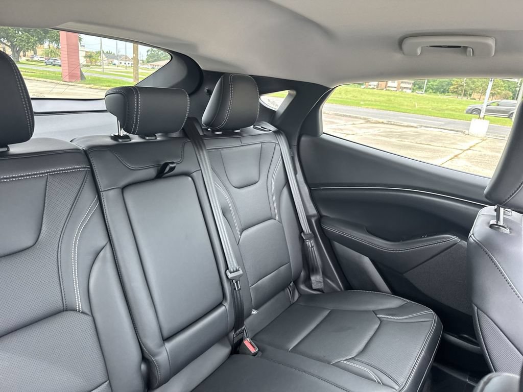 Used 2025 Ford Mustang Mach-E Premium AWD/4WD image 33