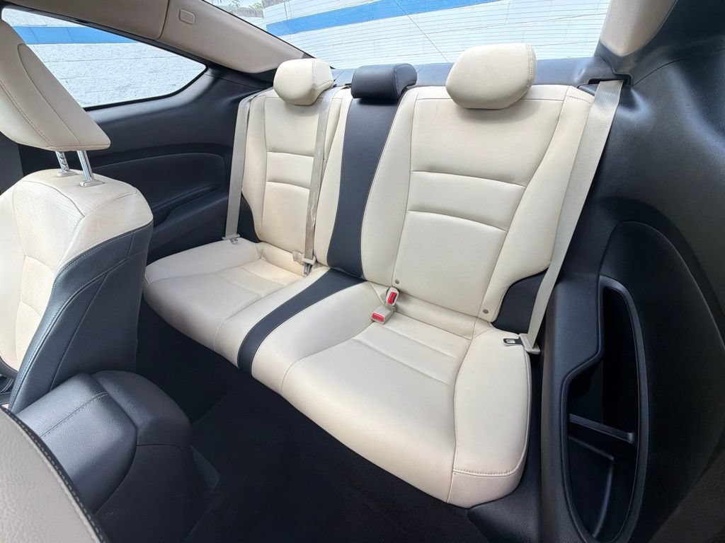 Used 2015 Honda Accord EX-L image 19
