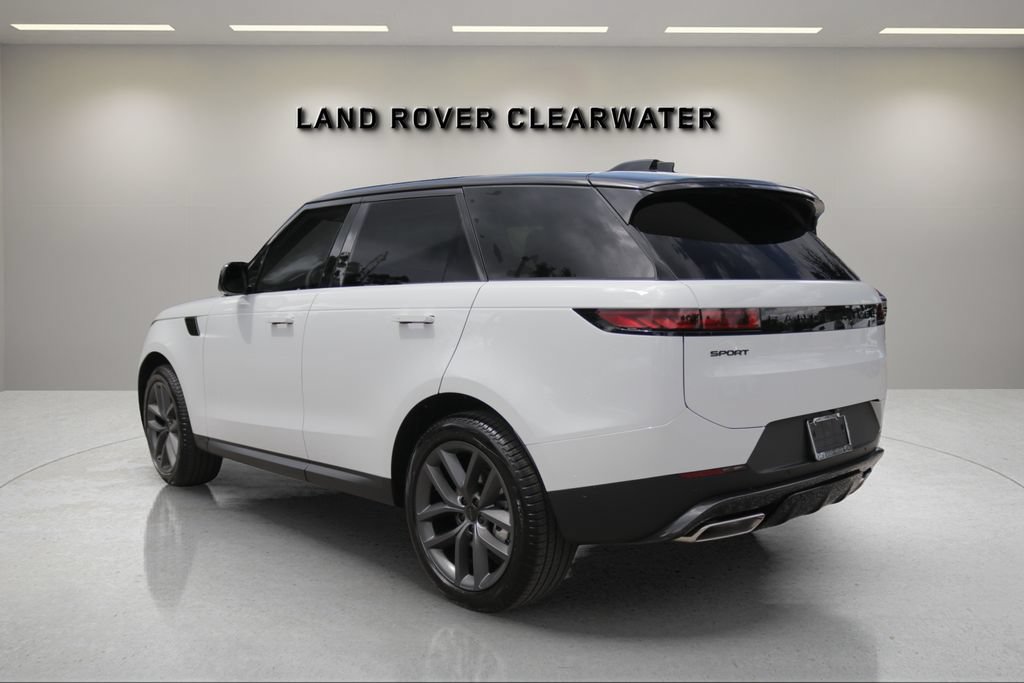 New 2027 Land Rover Range Rover Sport SE AWD/4WD image 3