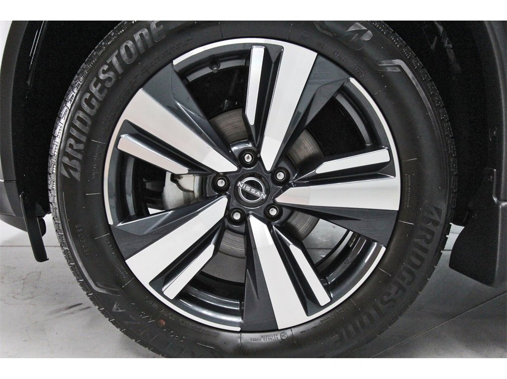 Certified 2023 Nissan Rogue SL image 29