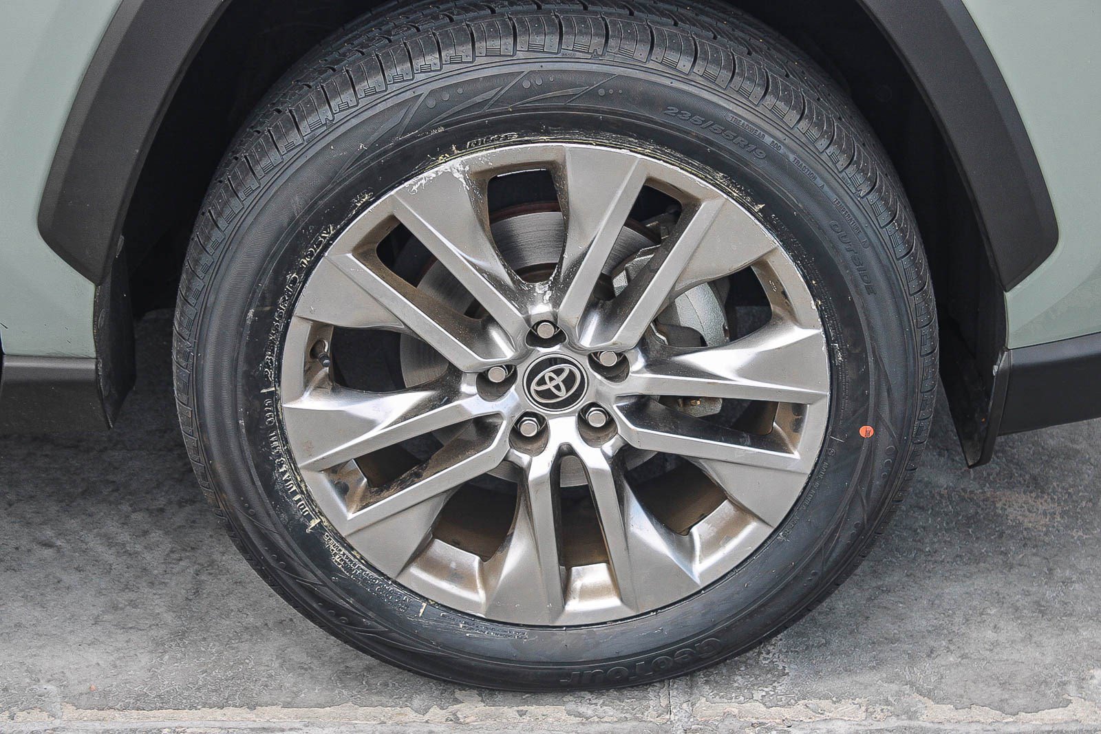 Certified 2021 Toyota RAV4 XLE Premium FWD image 17