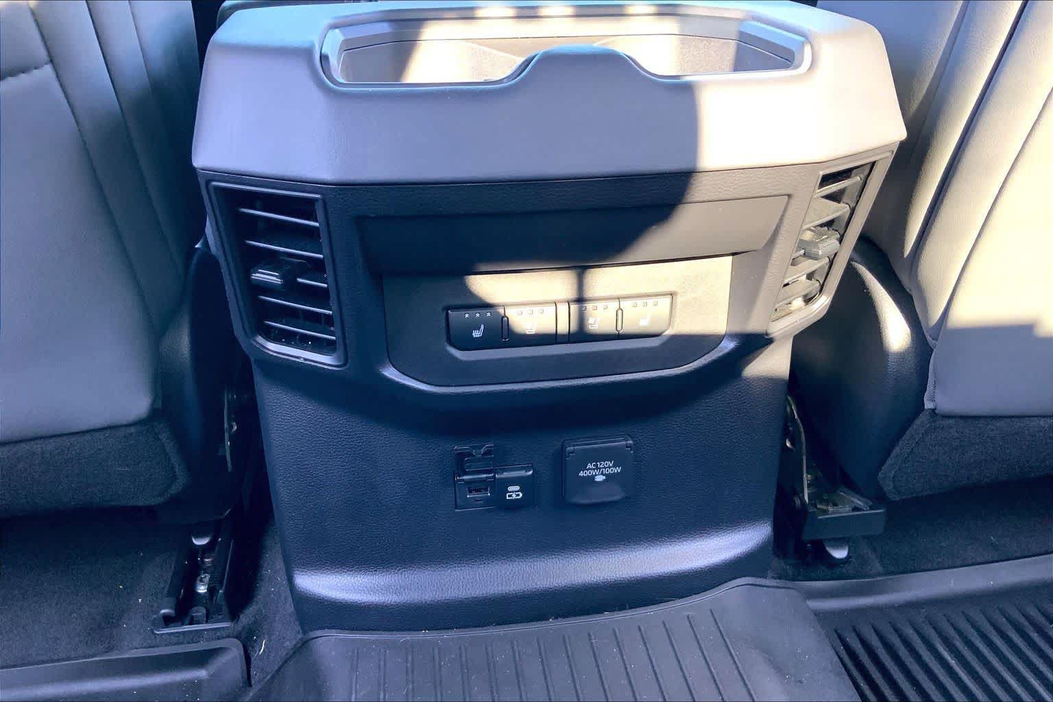 Used 2026 Toyota Tundra Capstone AWD/4WD image 34