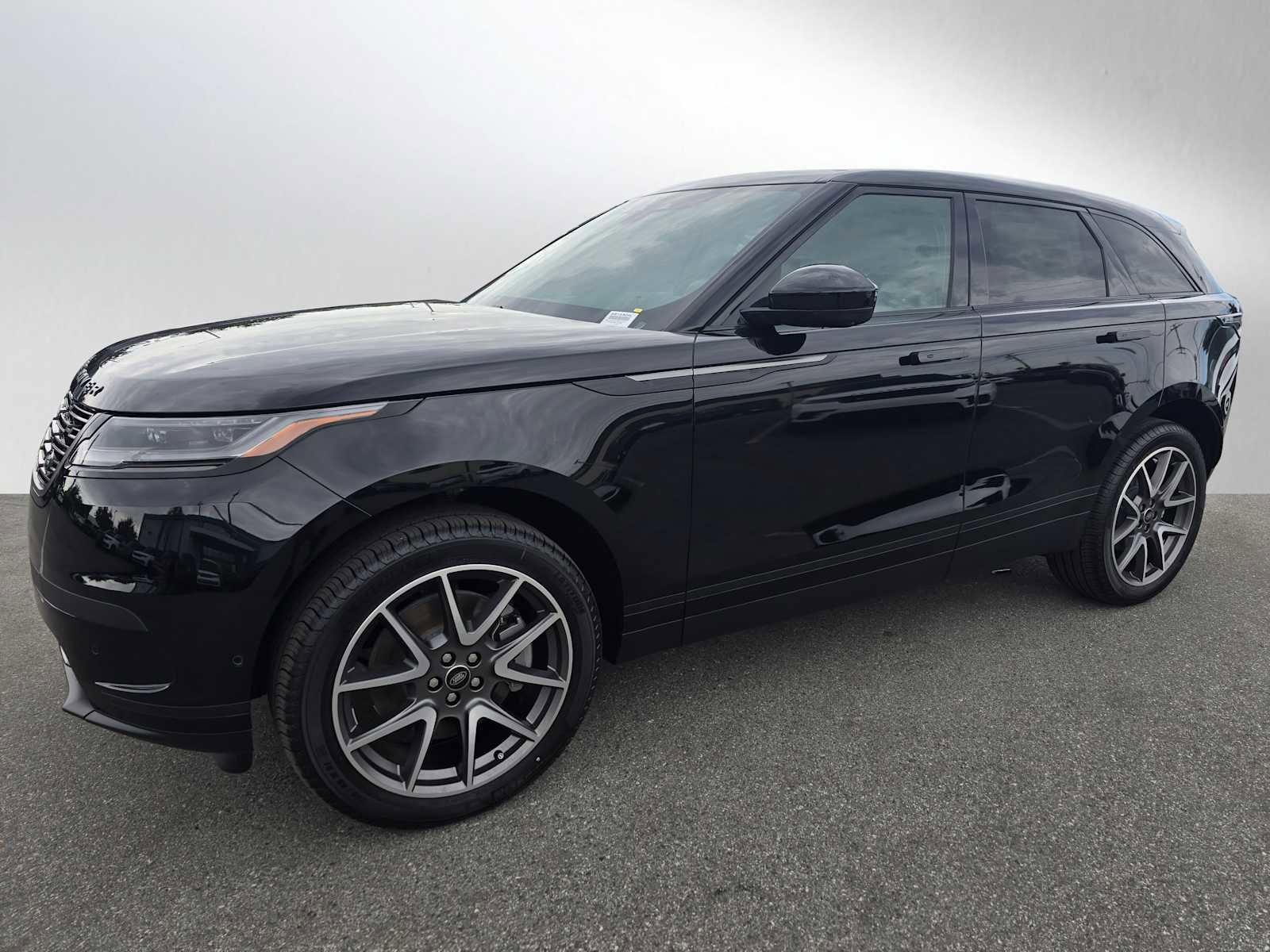 Used 2026 Land Rover Range Rover Velar S image 7