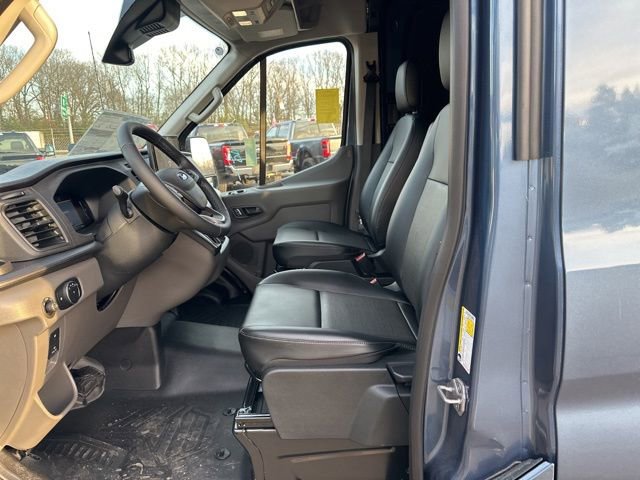 New 2026 Ford Transit 250 148 Medium Roof Extended AWD w/ Load Area Protection Package image 17