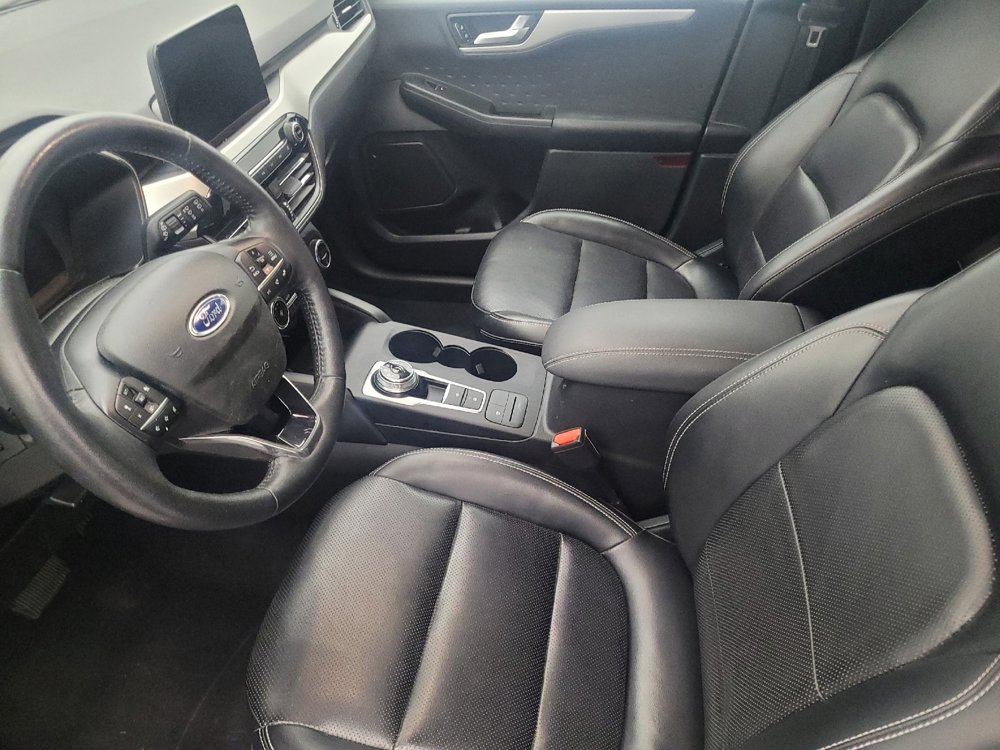 Used 2020 Ford Escape SE Sport image 17