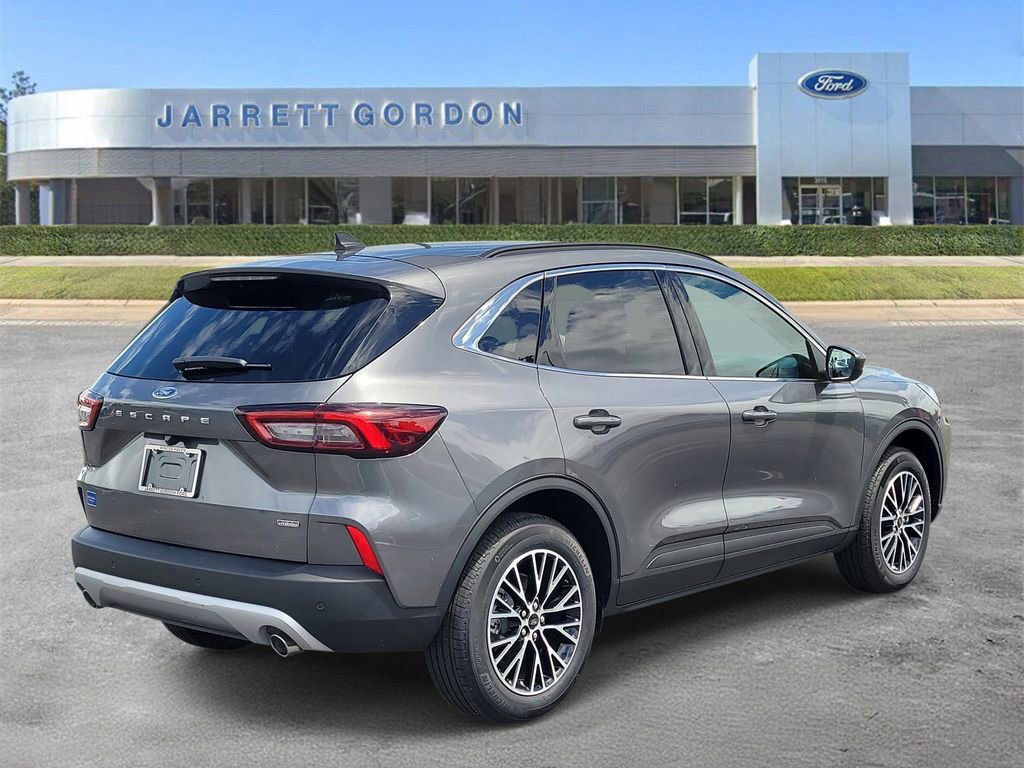 Certified 2026 Ford Escape SE FWD image 4