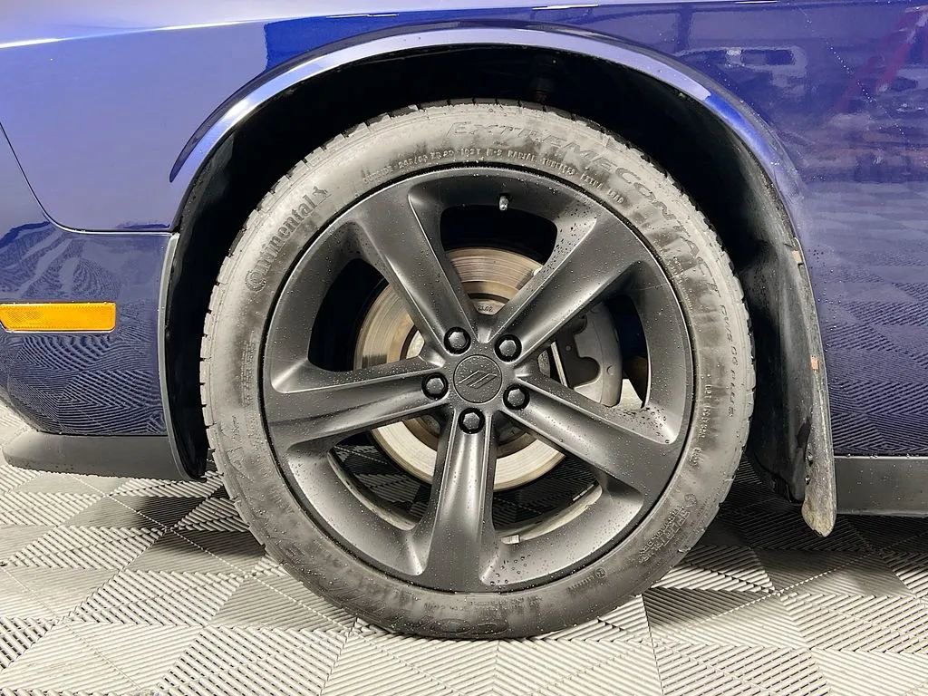 Used 2013 Dodge Challenger R/T image 28